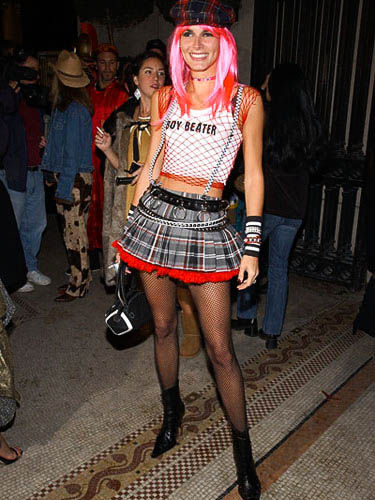 angie-harmon-halloween
