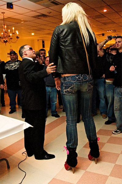 arent_they_a_bit_too_tall_18