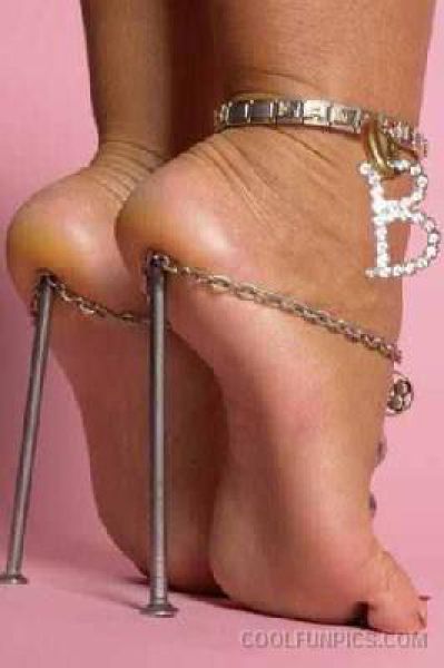insane_hign_heels_640_30