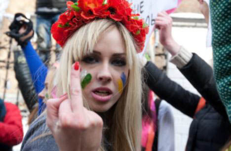 ukrainian-femen-topless-protesters-100