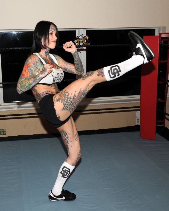 michelle_bombshell_02