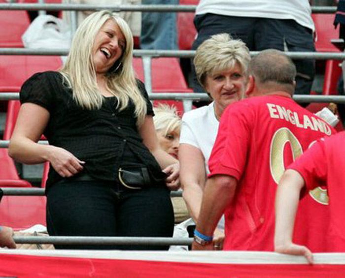 news_on_the_less_famous_beckham_sibling_02