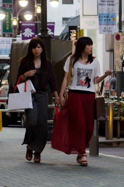 strange_japanese_womens_fashion_640_21