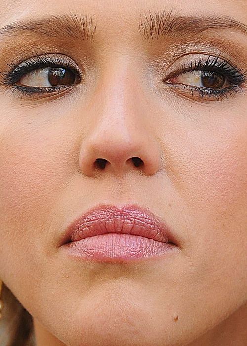 celebs_closeup_photos_23